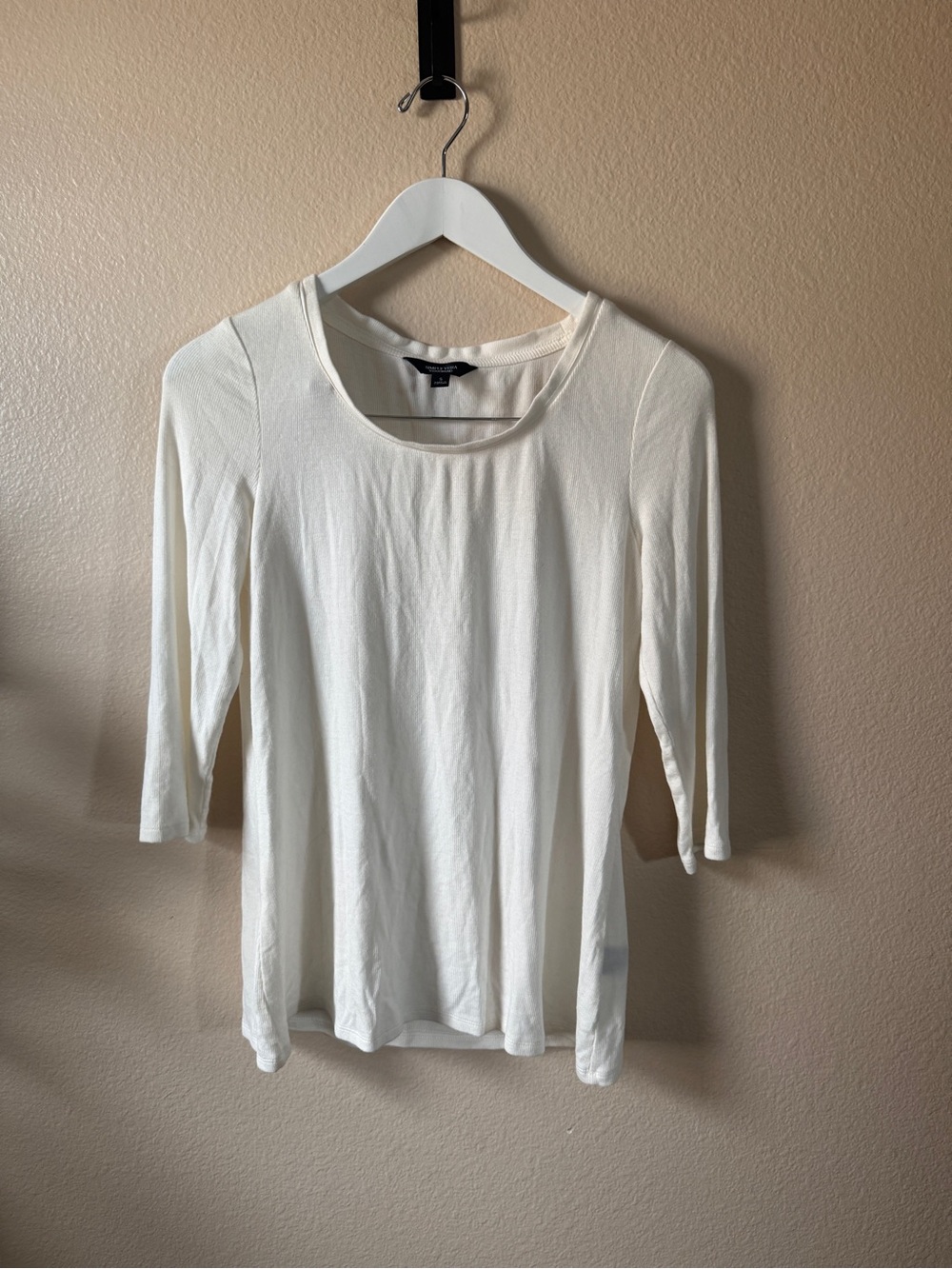 Simply Vera Vera Wang Cream Scoop Neck Long Sleeve Top